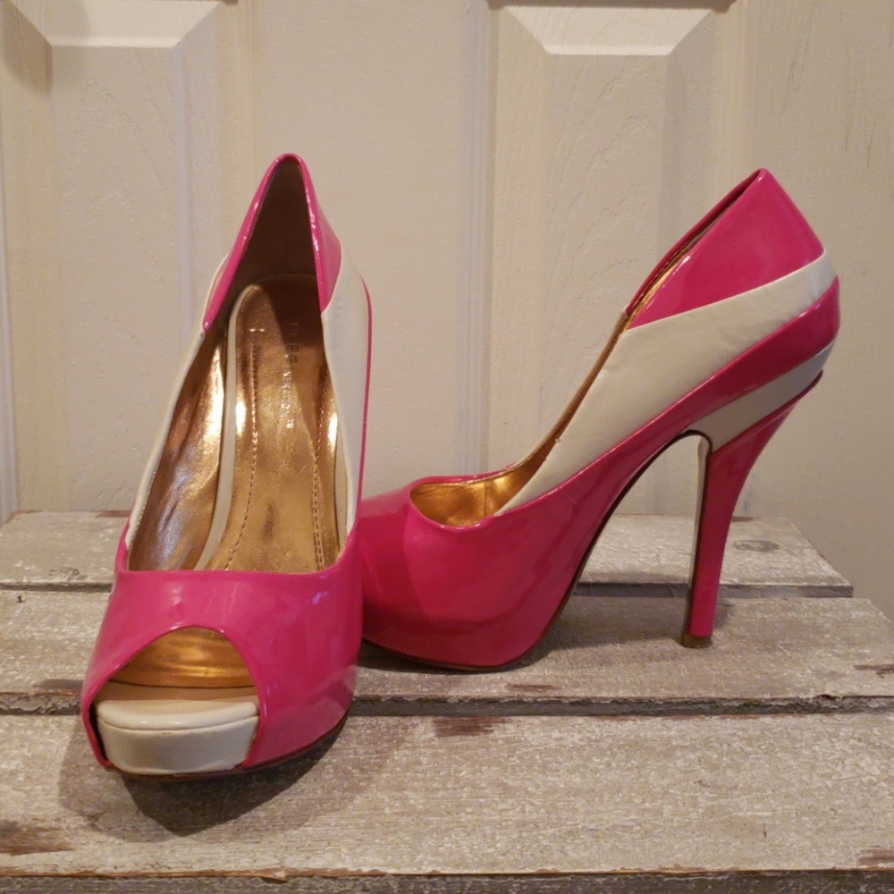 BCBGeneration Heels